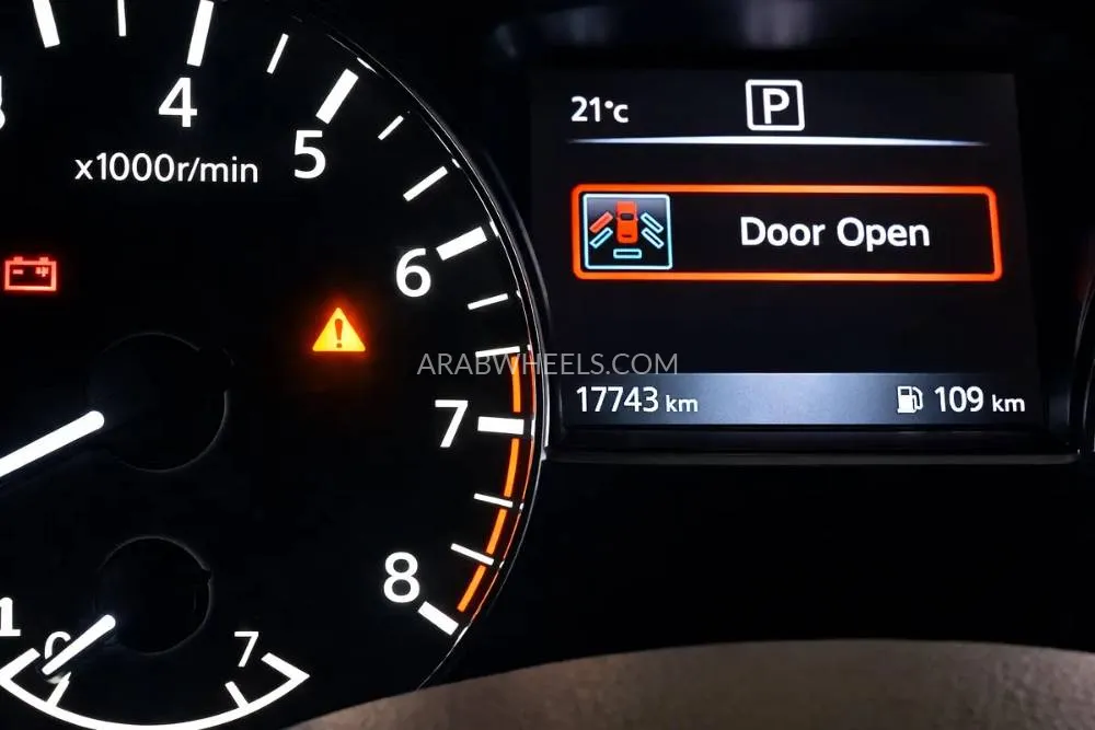 Nissan Altima 2018 for Sale in Abu Dhabi Image-10