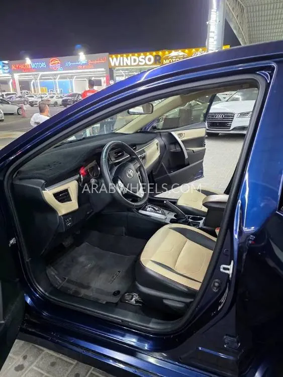 Toyota Corolla 2015 for Sale in Ajman Image-10