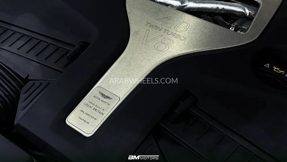 Aston Martin DBX 2023 for Sale in Dubai Image-11