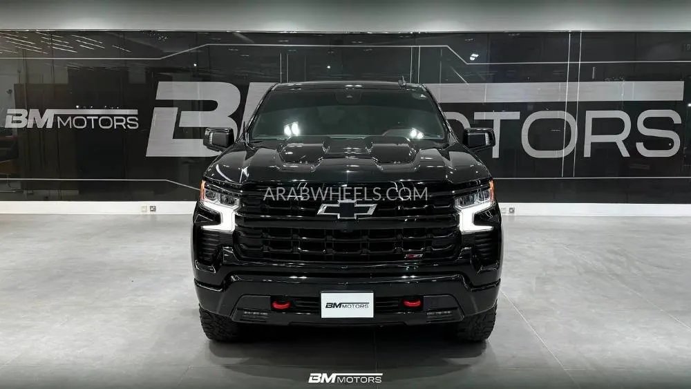 Chevrolet Silverado 2023 for Sale in Dubai Image-9