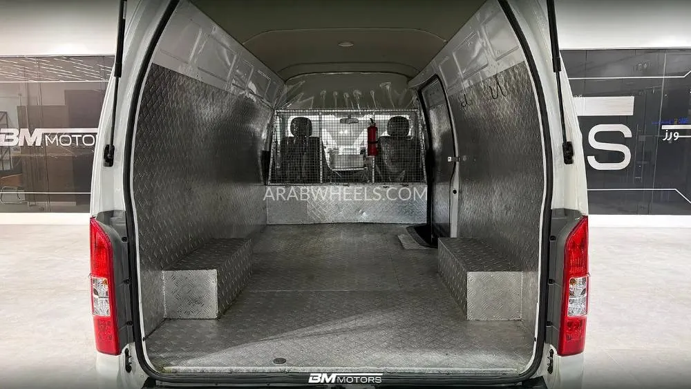 Foton View 2025 for Sale in Dubai Image-4