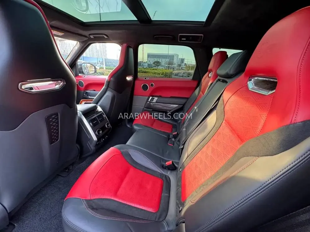 Land Rover Range Rover Sport 2020 for Sale in Dubai Image-16