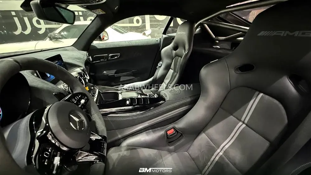 Mercedes Benz AMG GT 2022 for Sale in Dubai Image-9
