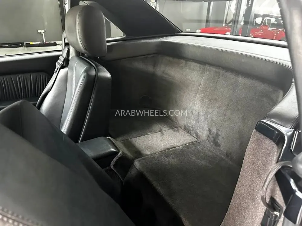Mercedes Benz SL Class 1995 for Sale in Dubai Image-9