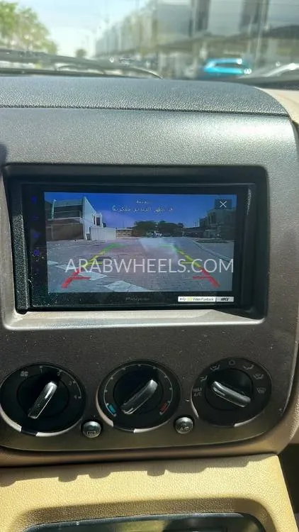 Ford Expedition 2004 for Sale in Dubai Image-6