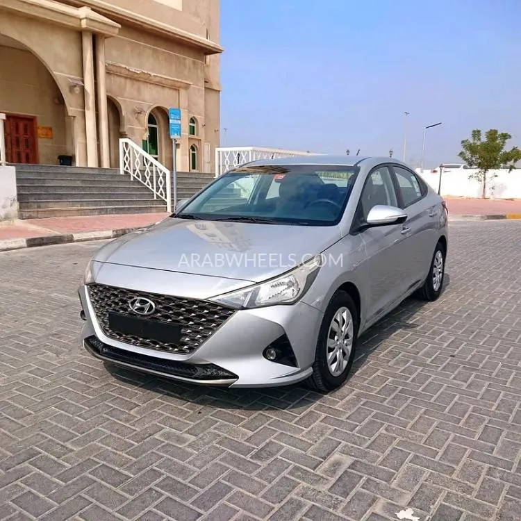 Hyundai Accent 2021 for Sale in Ajman Image-2