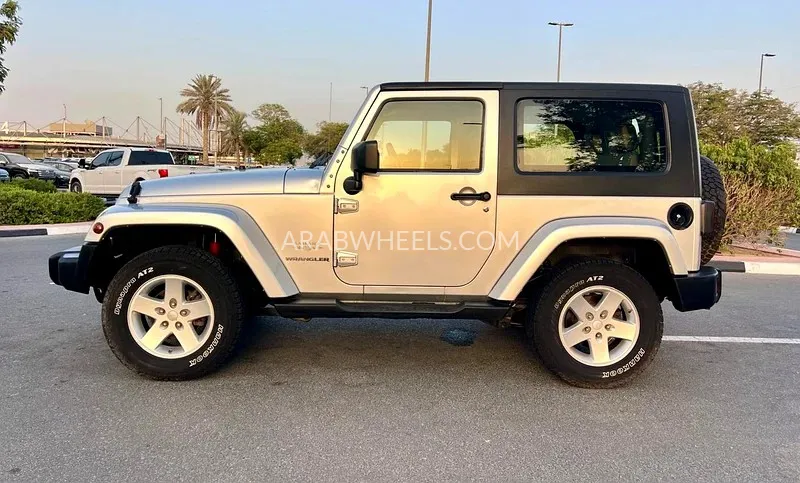 Jeep Wrangler 2009 for Sale in Dubai Image-12