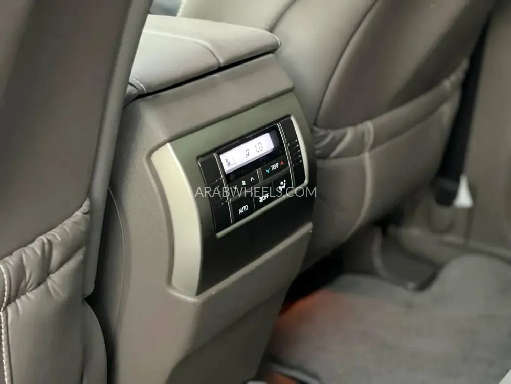 Lexus GX 2019 for Sale in Sharjah Image-6