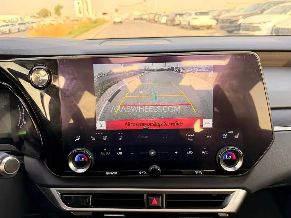 Lexus RX 2024 for Sale in Dubai Image-10