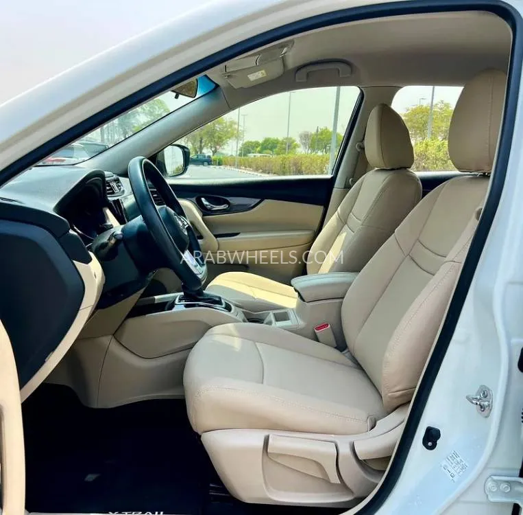 Nissan X-Trail 2021 for Sale in Dubai Image-8