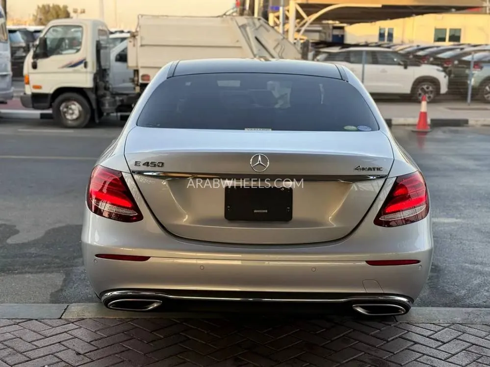 Mercedes Benz E Class 2019 for Sale in Dubai Image-10