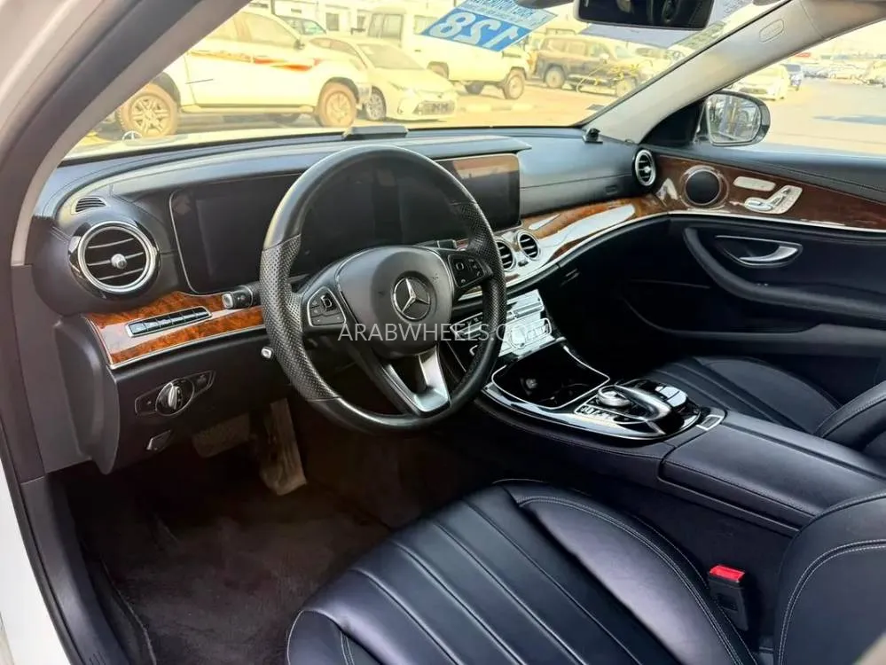 Mercedes Benz E Class 2017 for Sale in Dubai Image-6