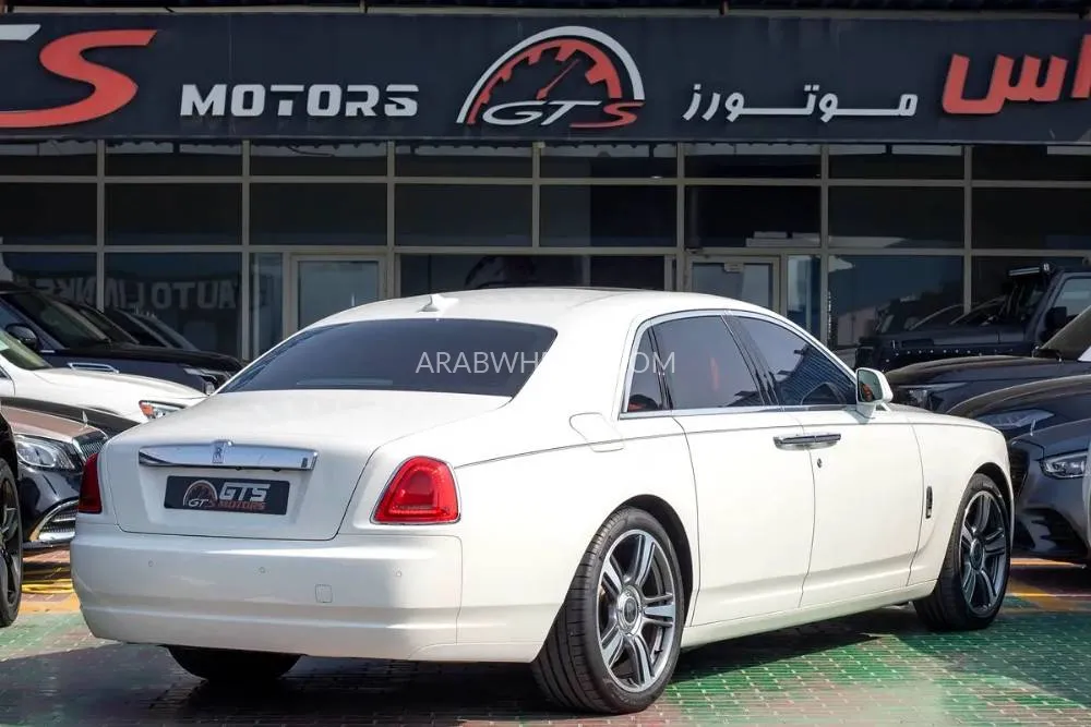 Rolls Royce Ghost 2014 for Sale in Dubai Image-5