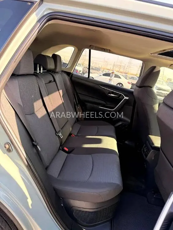 تويوتا راف 4 2020 for Sale in دبي Image-9