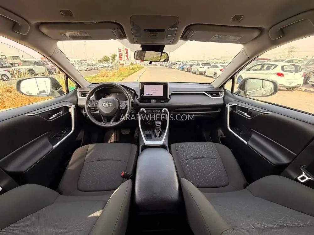 Toyota Rav4 2025 for Sale in Dubai Image-5