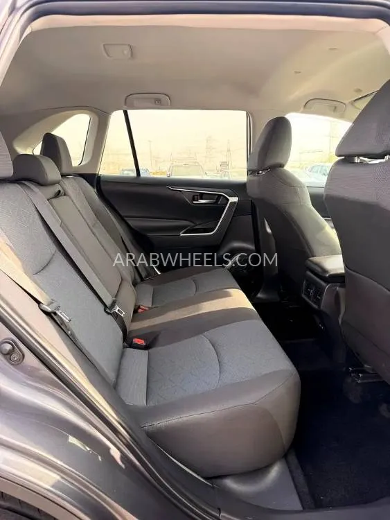 Toyota Rav4 2025 for Sale in Dubai Image-15