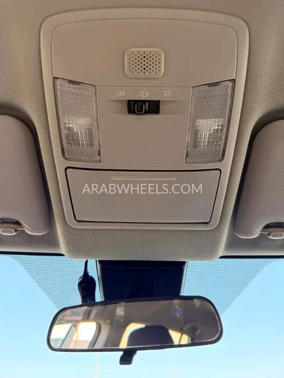 Toyota Rav4 2018 for Sale in Dubai Image-10