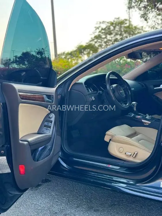 Audi A5 2013 for Sale in Dubai Image-3