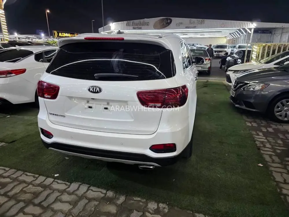 Kia Sorento 2020 for Sale in Ajman Image-16