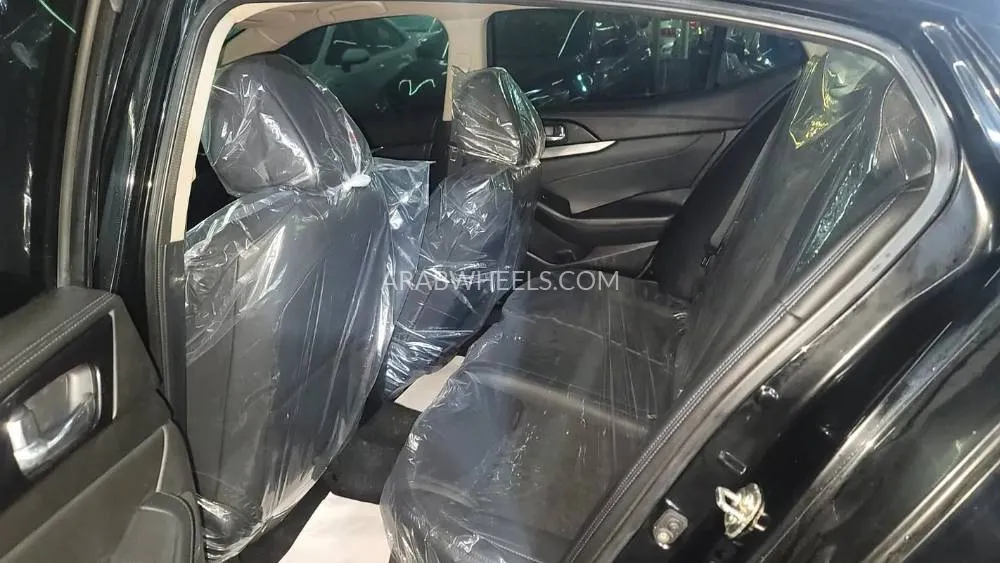 Nissan Maxima 2018 for Sale in Ajman Image-2