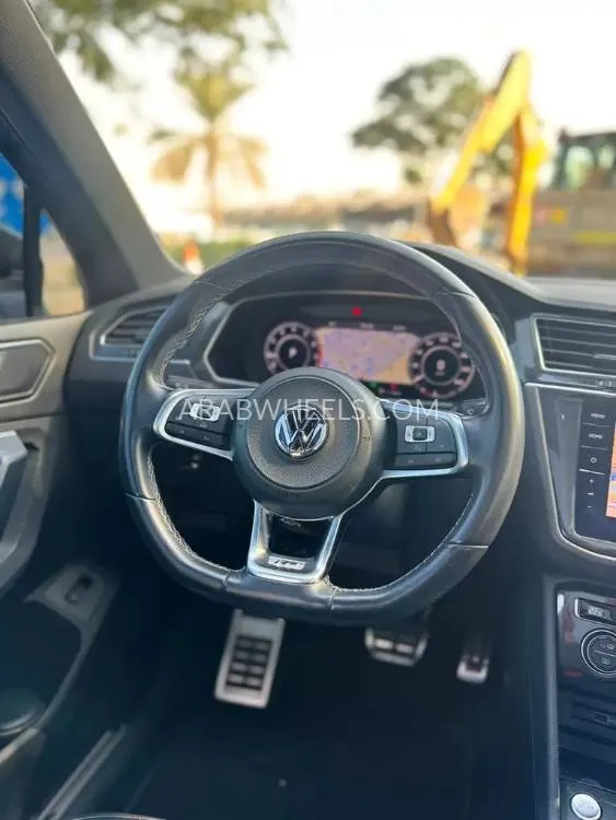 Volkswagen Tiguan 2018 for Sale in Dubai Image-4