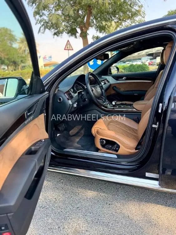 Audi A8 2015 for Sale in Dubai Image-2