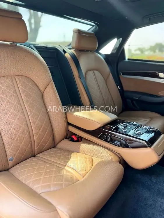 Audi A8 2015 for Sale in Dubai Image-17