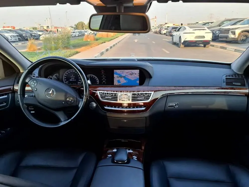 مرسيدس بنز CLS Class 2010 for Sale in دبي Image-11