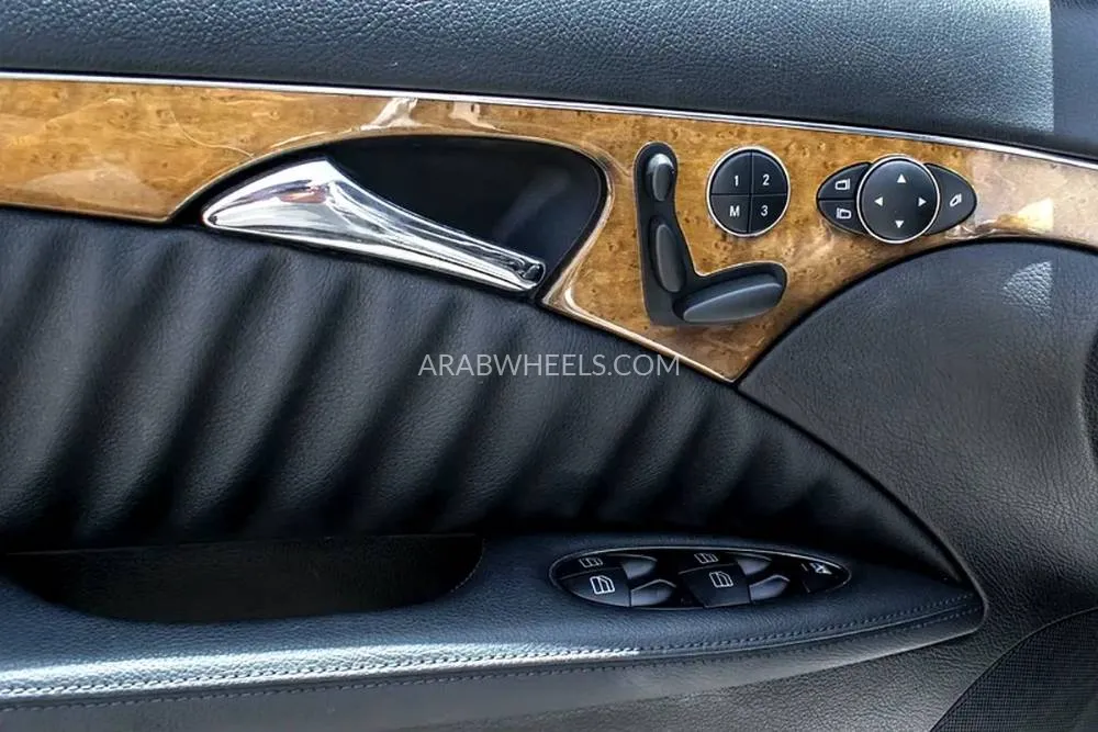Mercedes Benz E Class 2008 for Sale in Dubai Image-6