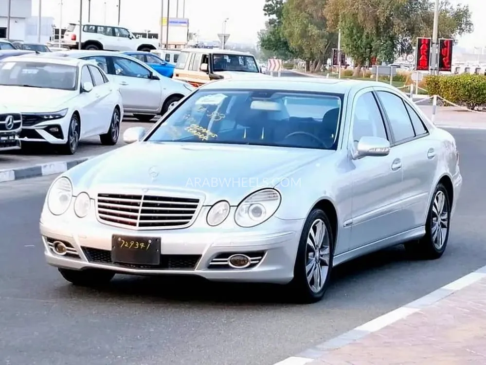 Mercedes Benz E Class 2008 for Sale in Dubai Image-10