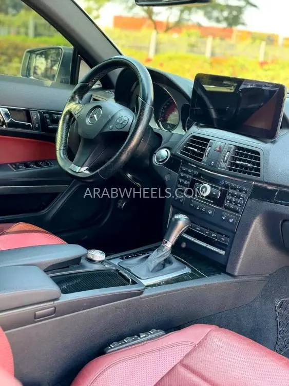 Mercedes Benz E Class 2010 for Sale in Dubai Image-18