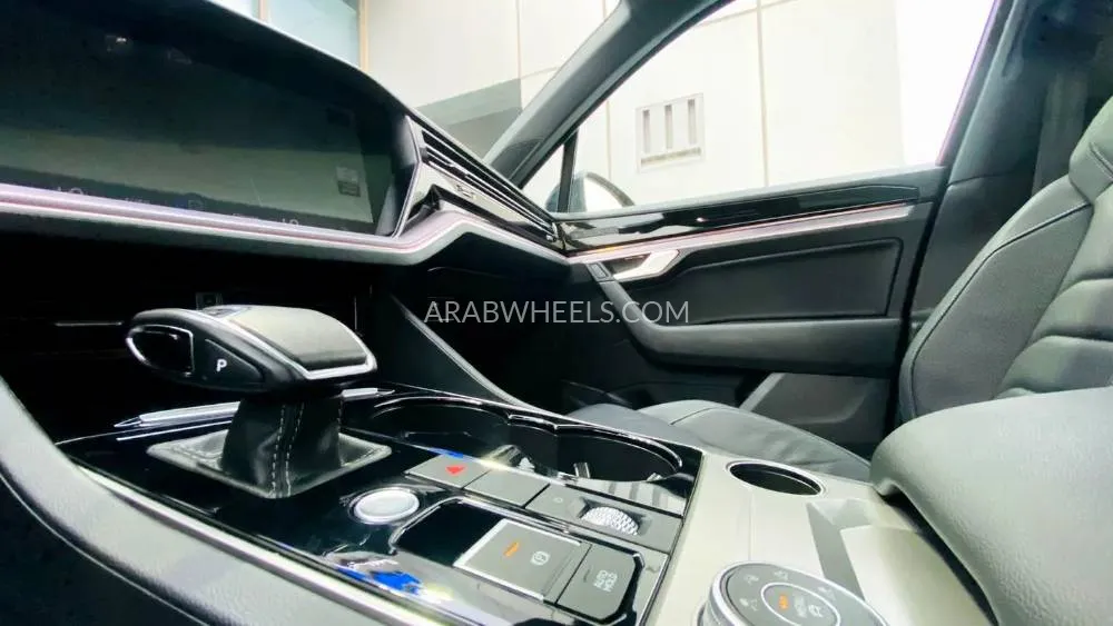  فولكس واجن طوارق 2021 for Sale in أبو ظبي Image-4