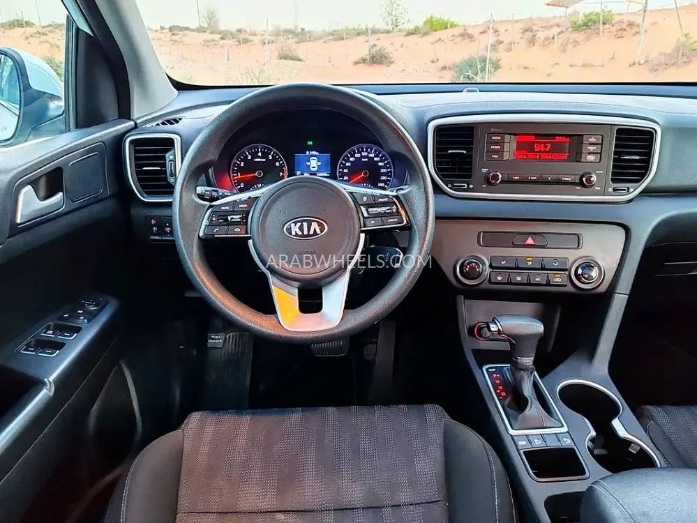 Kia Sportage 2021 for Sale in Umm Al Quwain Image-4