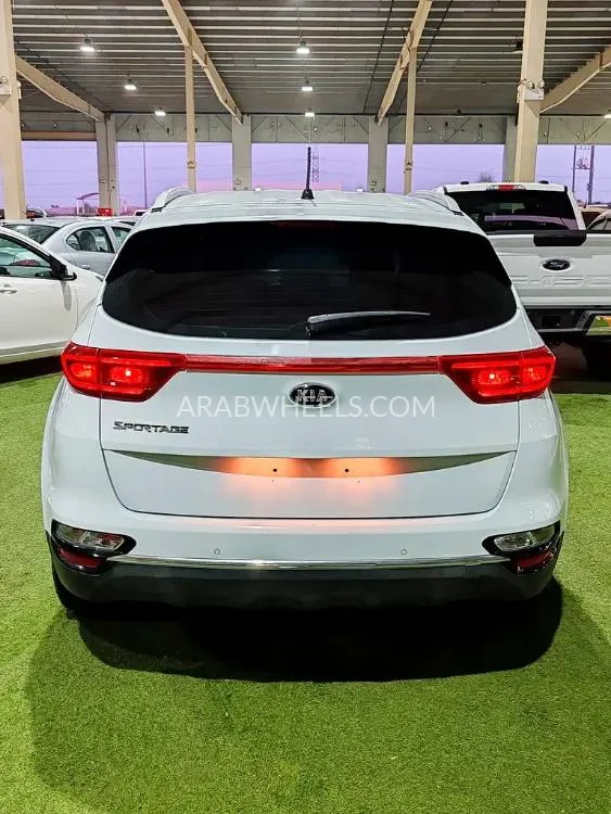 Kia Sportage 2021 for Sale in Umm Al Quwain Image-10