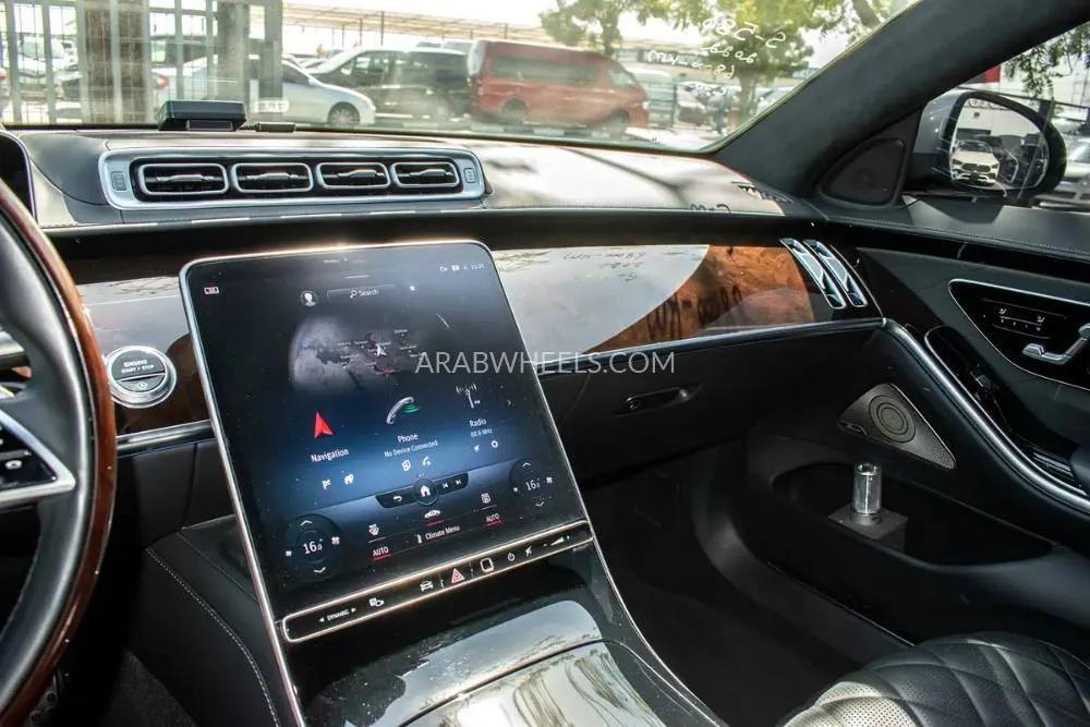 Mercedes Benz CLS Class 2022 for Sale in Dubai Image-7