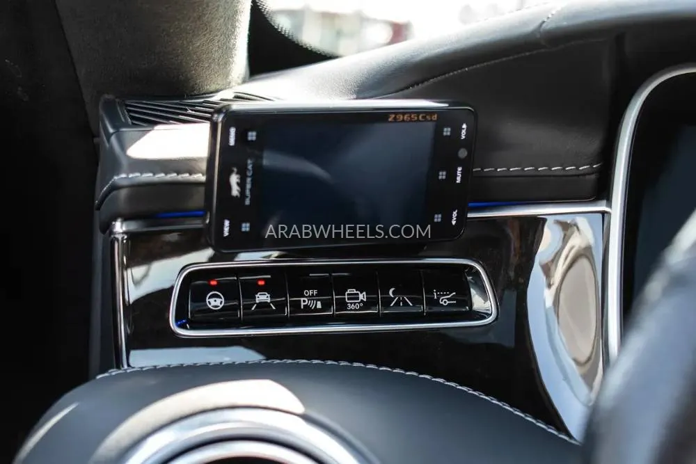 Mercedes Benz CLS Class 2015 for Sale in Dubai Image-11