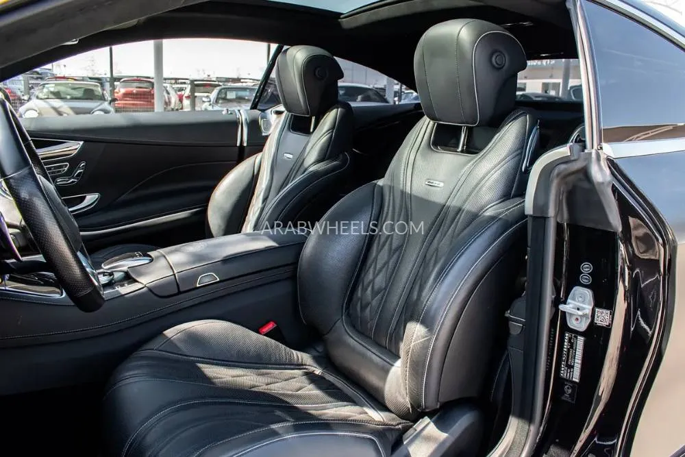 Mercedes Benz CLS Class 2015 for Sale in Dubai Image-15