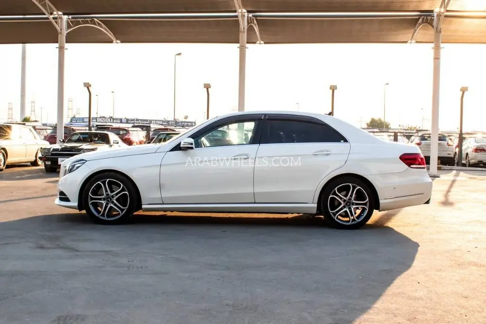 Mercedes Benz E Class 2016 for Sale in Dubai Image-6