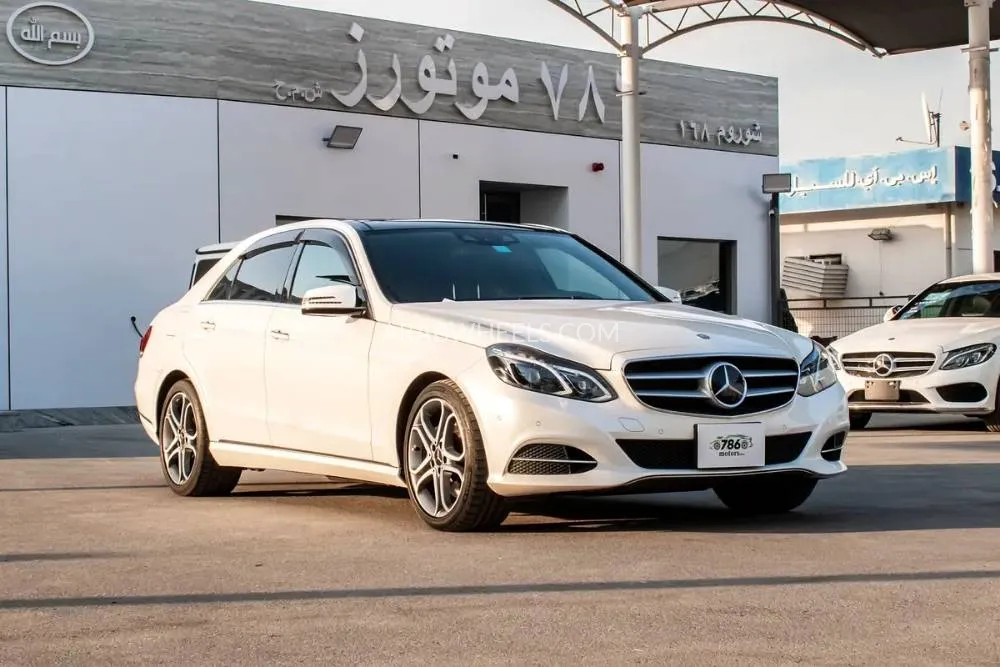Mercedes Benz E Class 2016 for Sale in Dubai Image-9