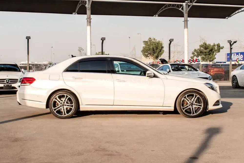 Mercedes Benz E Class 2016 for Sale in Dubai Image-15