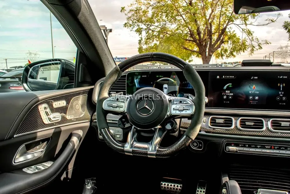 Mercedes Benz GLE Class 2023 for Sale in Dubai Image-5