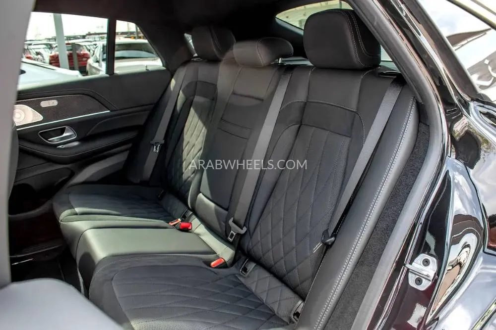 Mercedes Benz GLE Class 2023 for Sale in Dubai Image-14