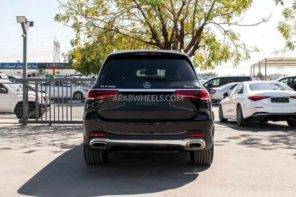 Mercedes Benz GLS 2022 for Sale in Dubai Image-6
