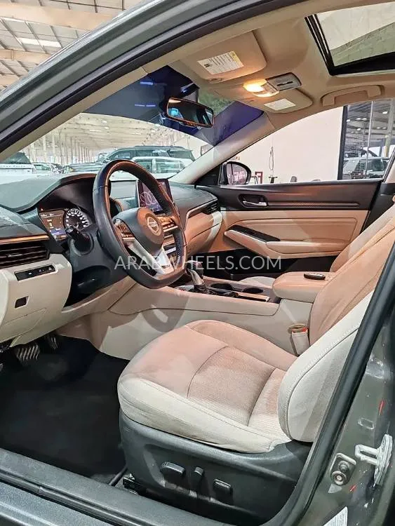 Nissan Altima 2021 for Sale in Umm Al Quwain Image-20