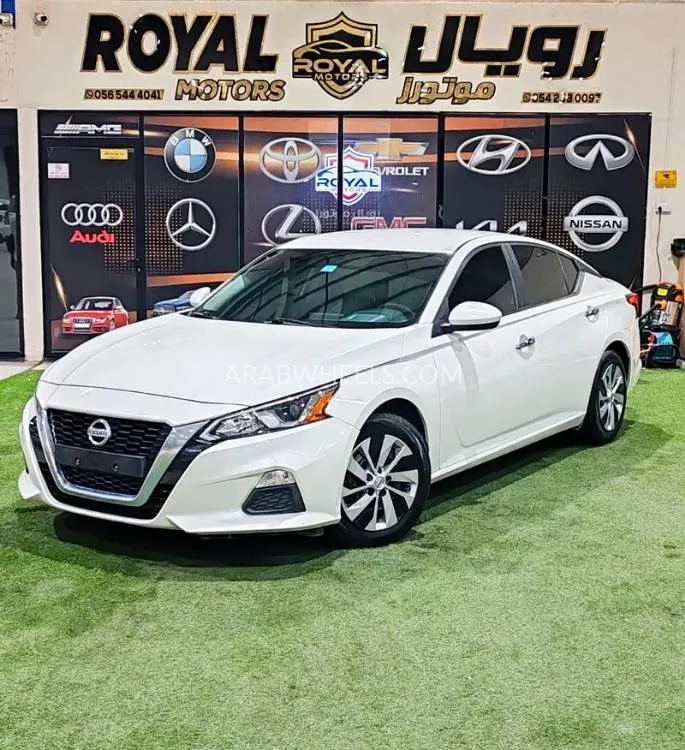 Nissan Altima 2020 for Sale in Umm Al Quwain Image-19