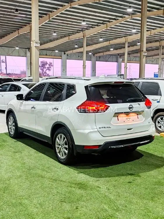 Nissan X-Trail 2021 for Sale in Umm Al Quwain Image-5