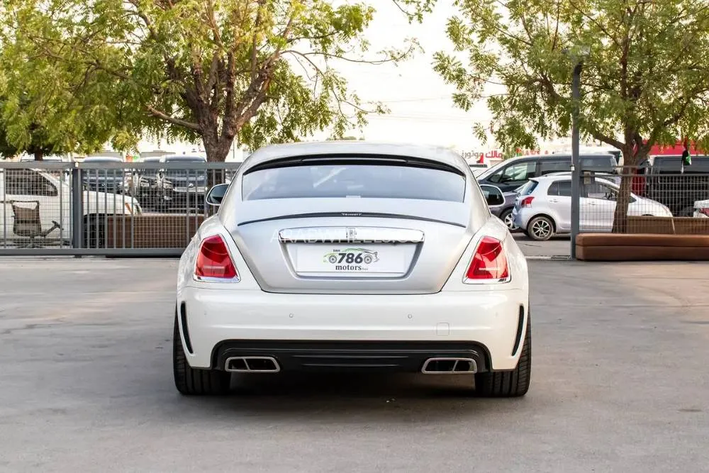 Rolls Royce Wraith 2015 for Sale in Dubai Image-13