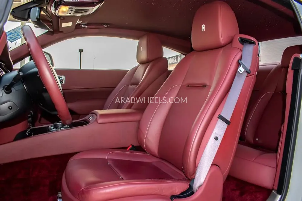 Rolls Royce Wraith 2015 for Sale in Dubai Image-14
