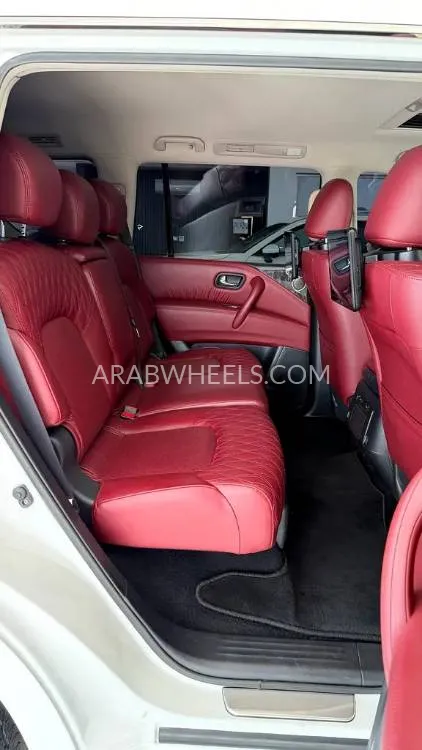Nissan Patrol 2024 for Sale in Abu Dhabi Image-10