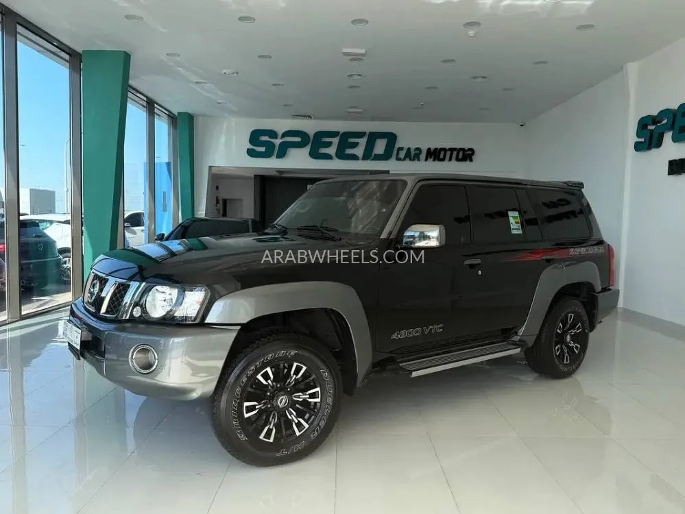 Nissan Patrol 2023 for Sale in Abu Dhabi Image-4